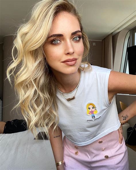 chiara ferragni instagram fashion